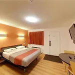 Motel 6-Sudbury, On