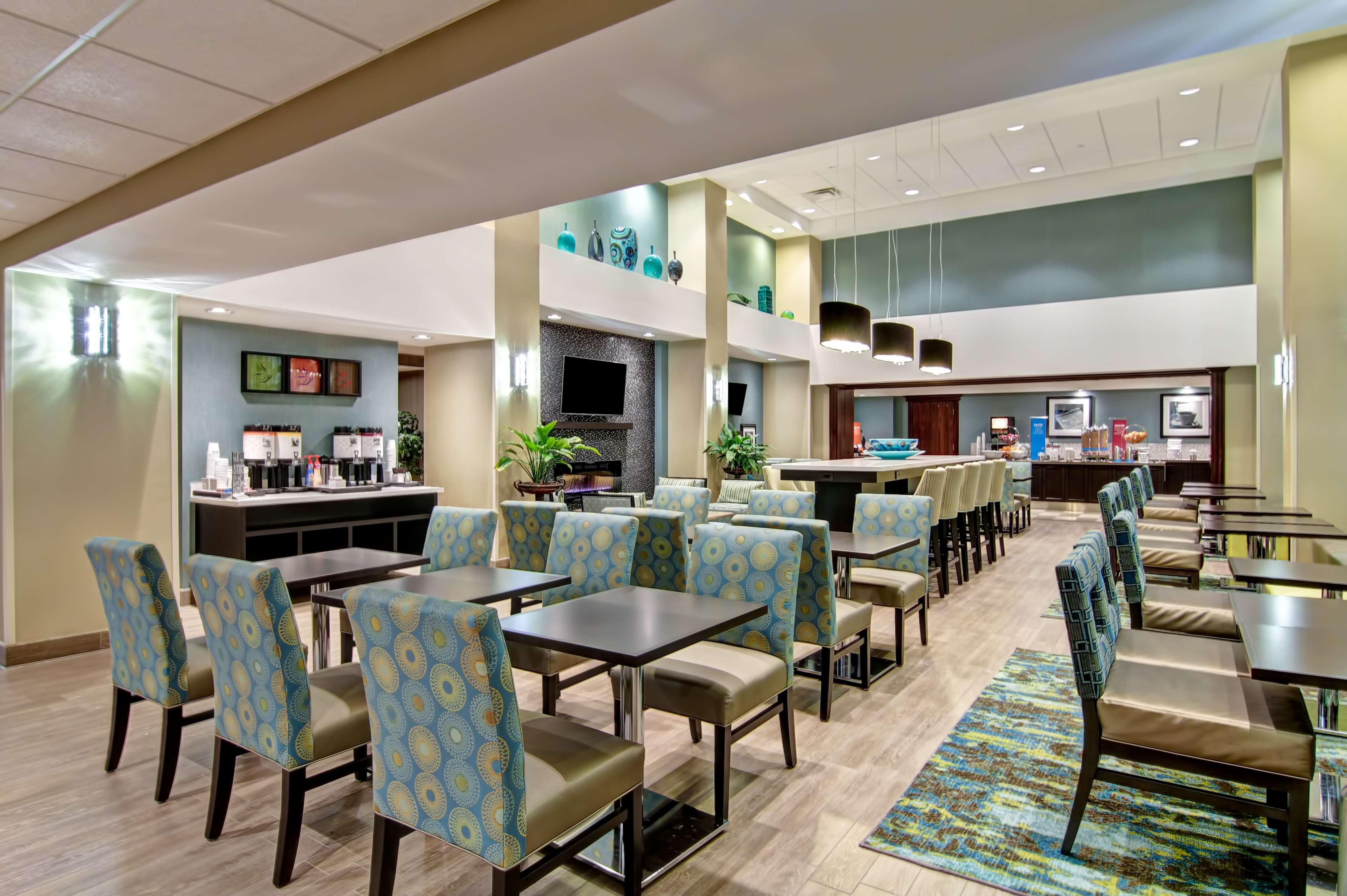 Hampton By Hilton Sudbury