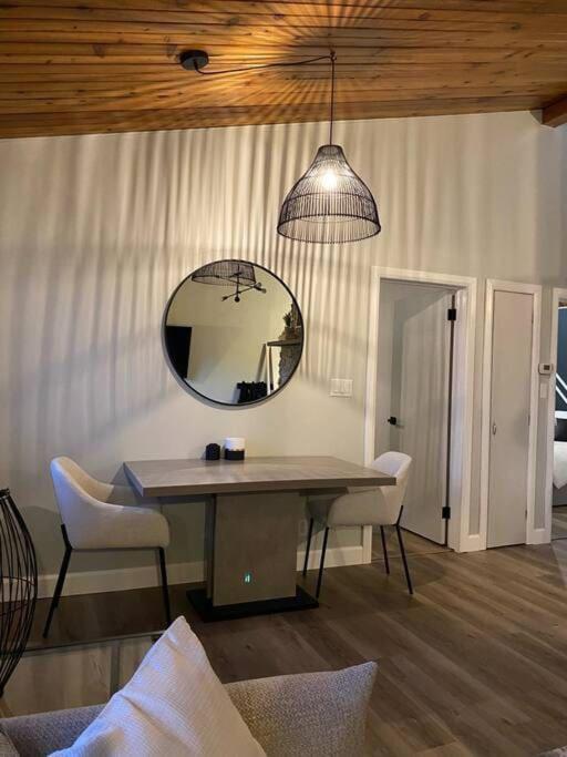 Charming Nordic Style - 2br + 1 Bath Entire House Sudbury