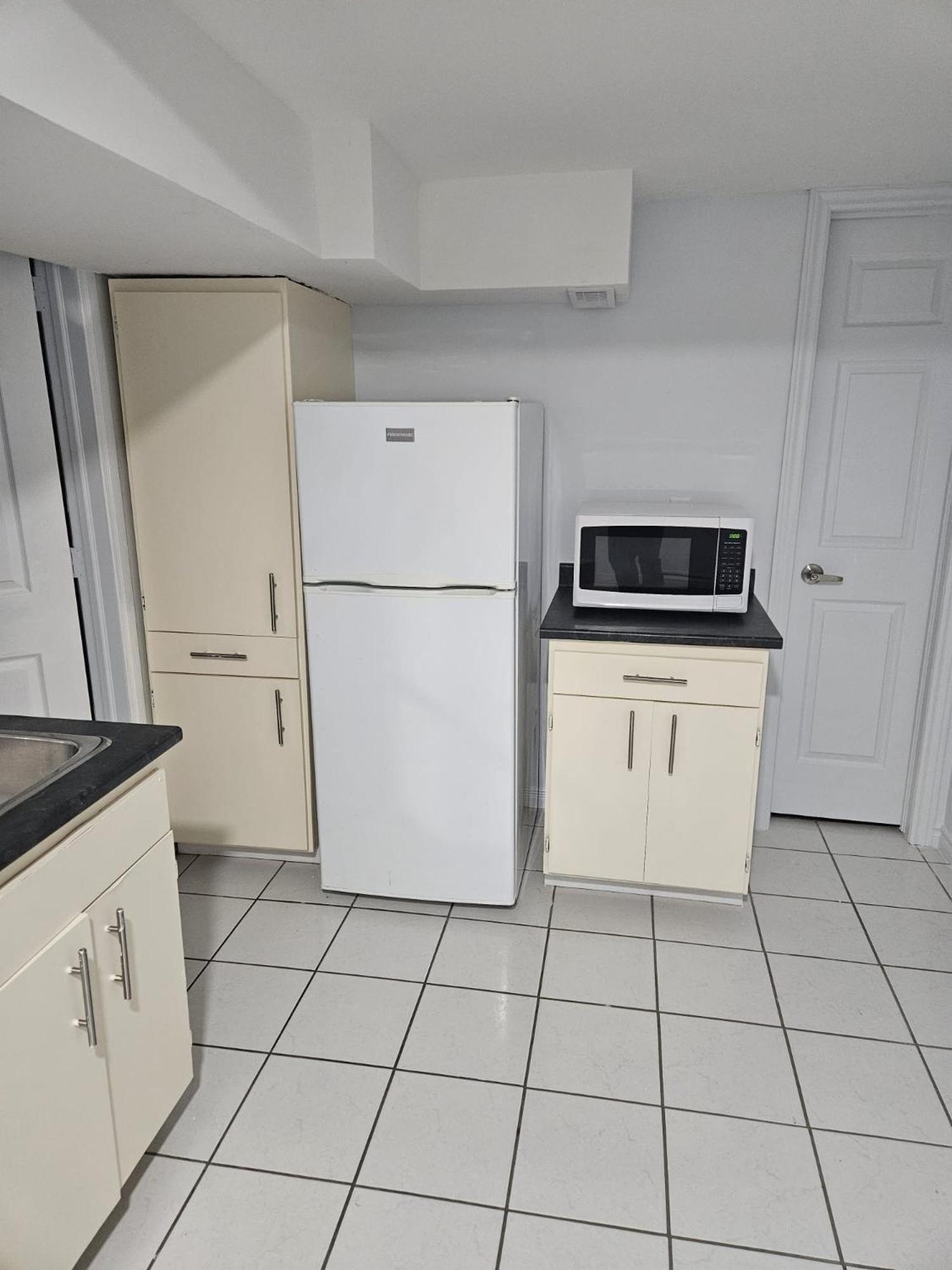 Lovely One Bed In A Quiet Environment Apartment