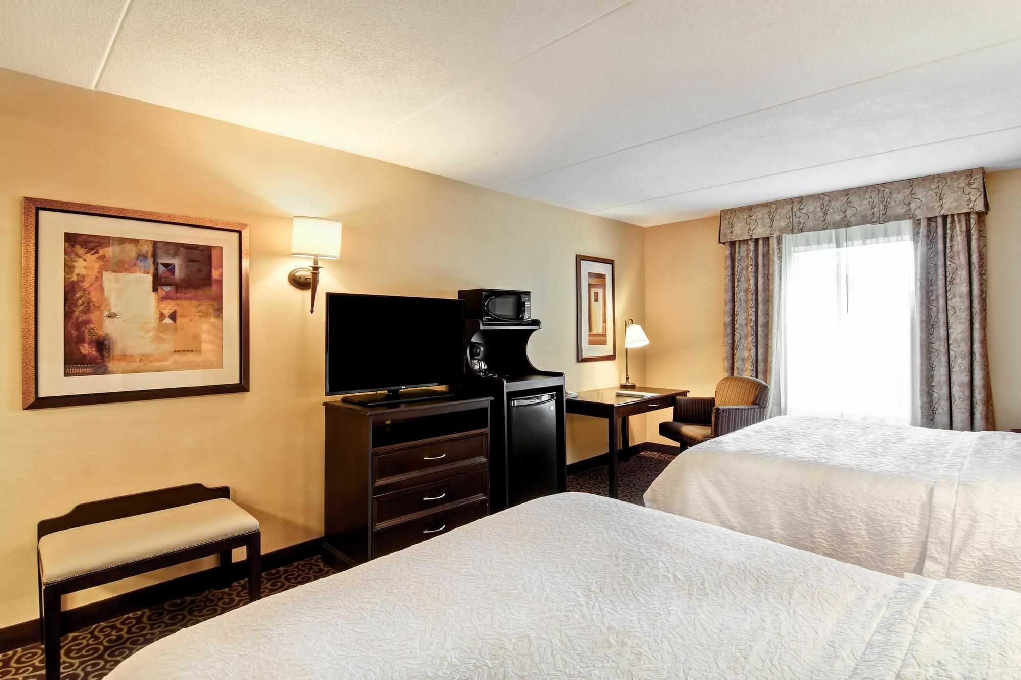 Hampton By Hilton Sudbury