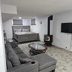 Lovely One Bed Accommodation In A Quiet Environment